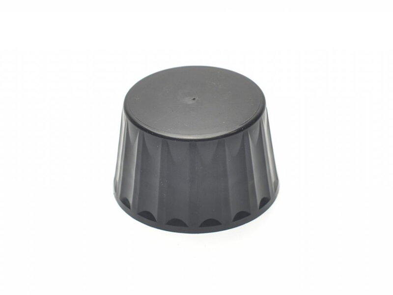 Uzáver plastovej nádrže 